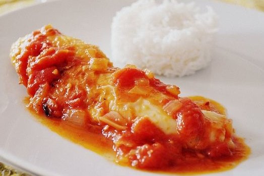 Receta para niños: pollo en salsa de tomate