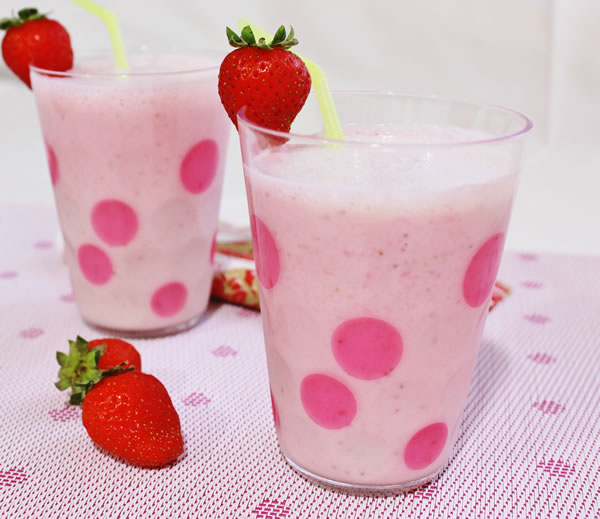Receta para niños: smoothie de fresas y cerezas