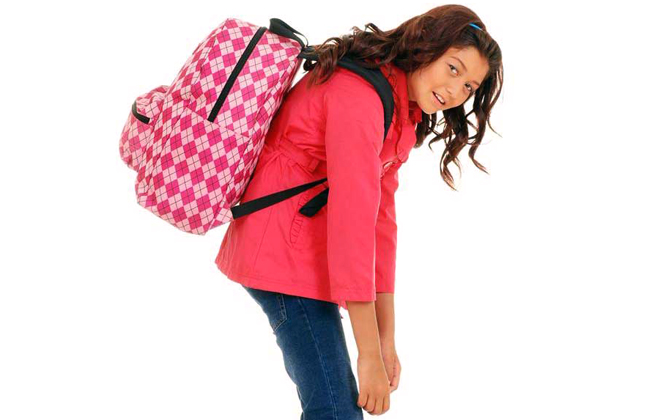 Material escolar para niños: cómo llevar correctamente la mochila