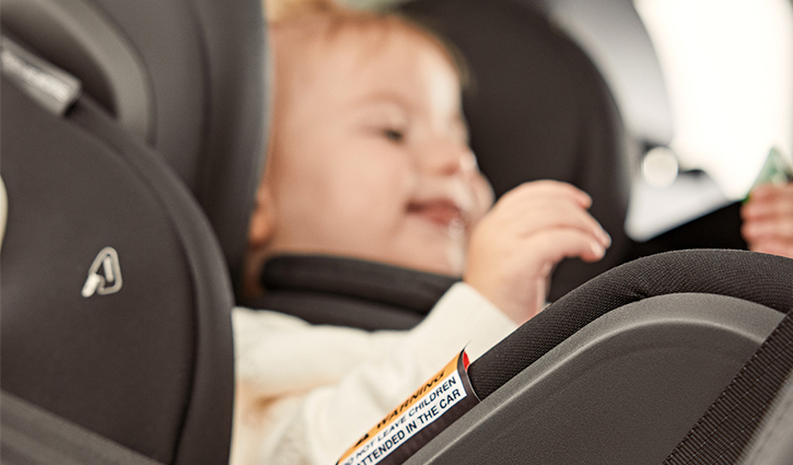 Seguridad en la silla de auto: 12 características adicionales a tener en cuenta en una silla de auto para bebés