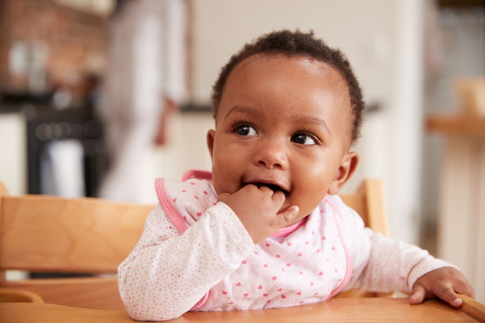 Lo que hay que saber sobre las arcadas al alimentar al bebé