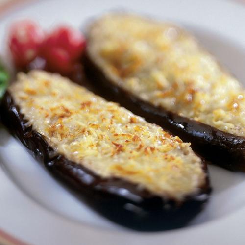 Receta para niños: berenjenas rellenas de carne