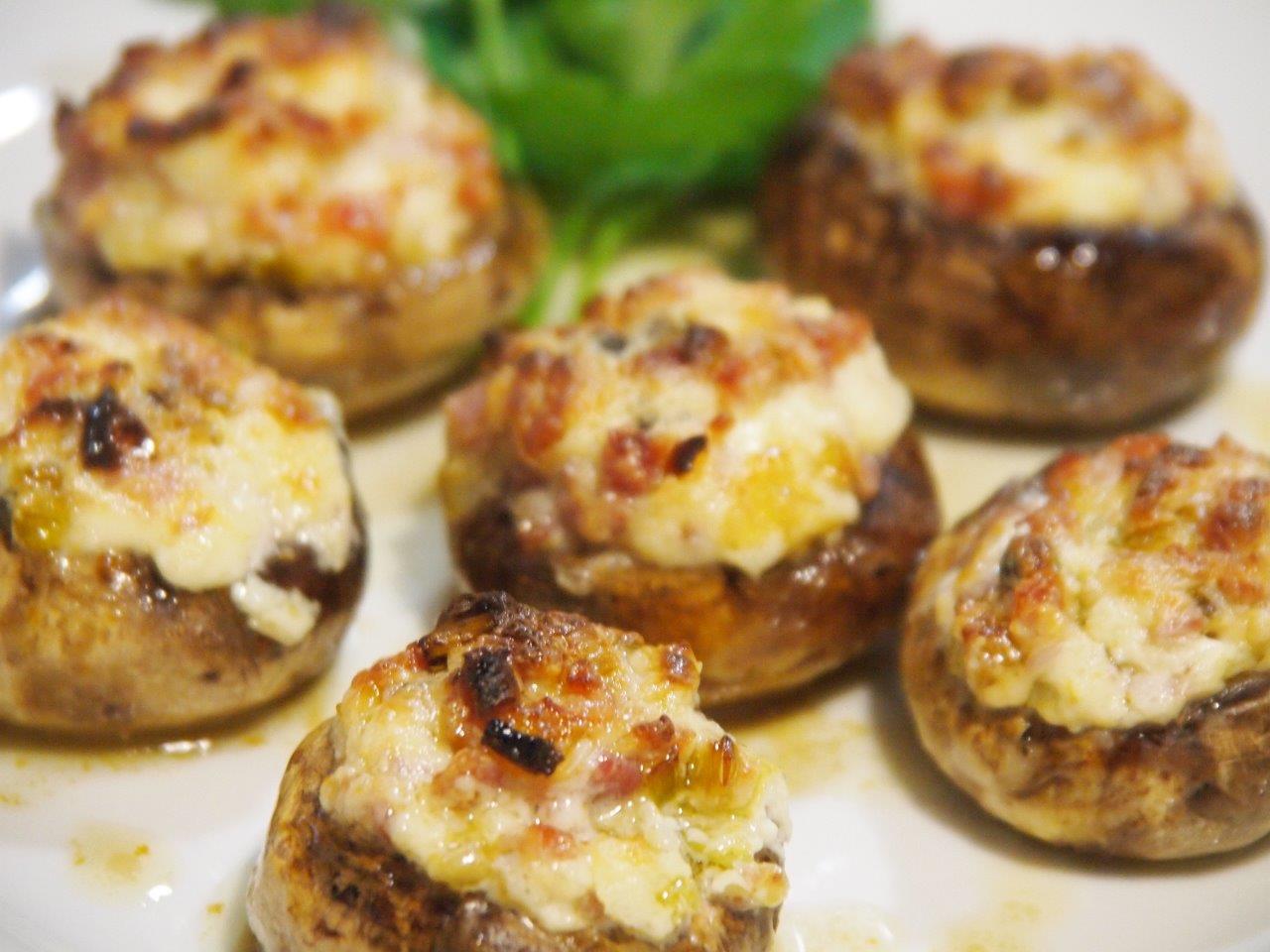 Receta para niños: champiñones rellenos de queso