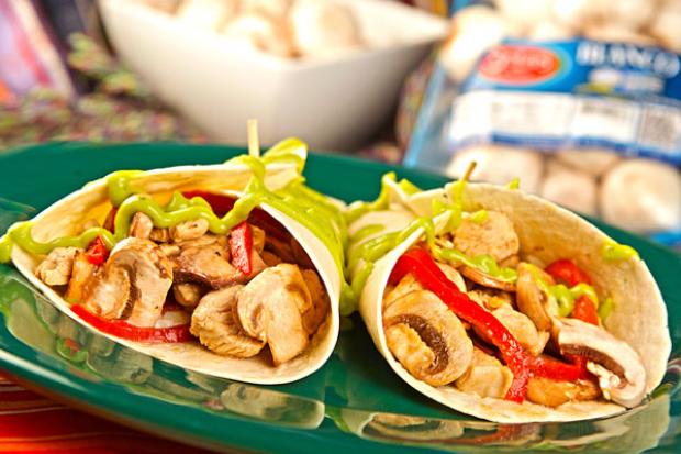 Receta para niños: fajitas de pollo