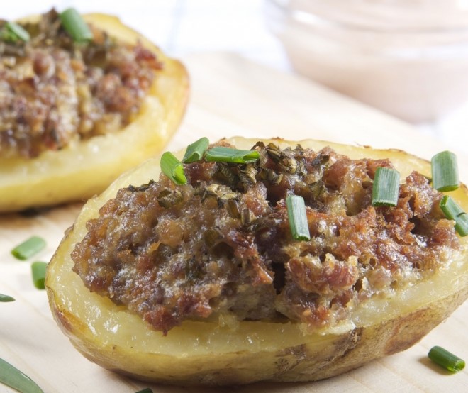 Receta para niños: patatas rellenas de carne y queso