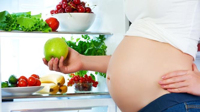 Mitos sobre la alimentación durante el embarazo