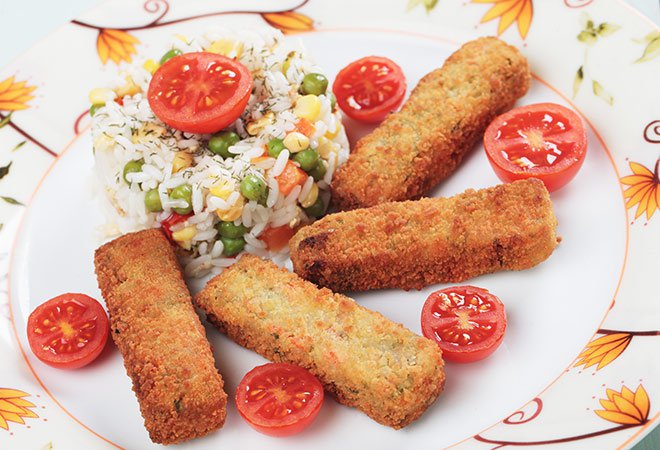 Receta para niños: croquetas de pescado con arroz tres delicias