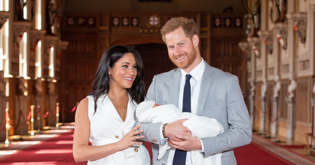 El Príncipe Harry y Meghan Markle publicaron un tributo a 'Todas las madres'.