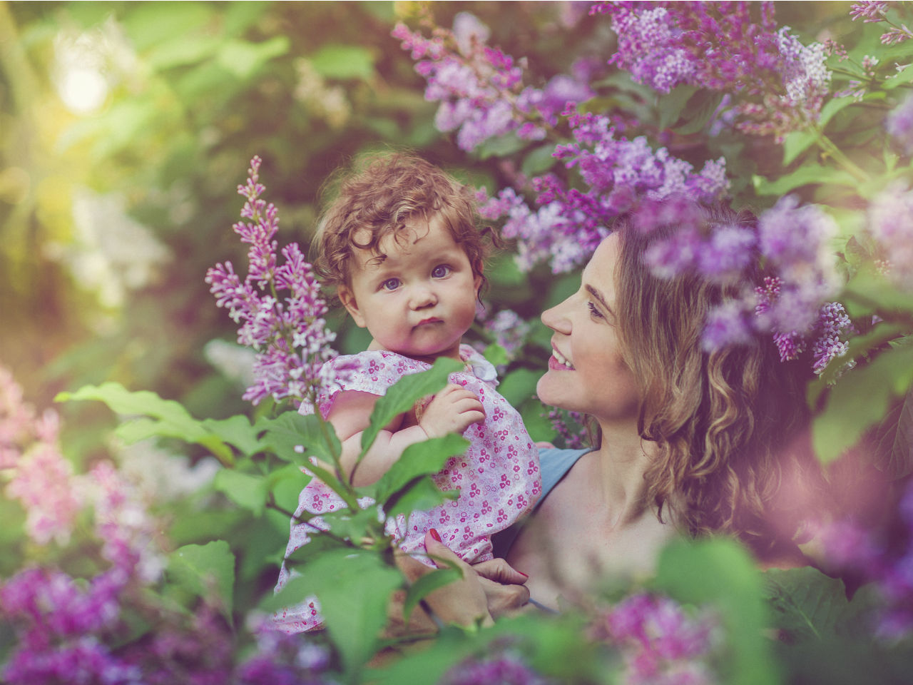 32 nombres de flores dulces para tu bebé