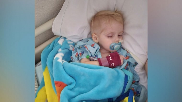 Un niño de Florida, de 2 años, hospitalizado tras tragarse 16 bolas magnéticas