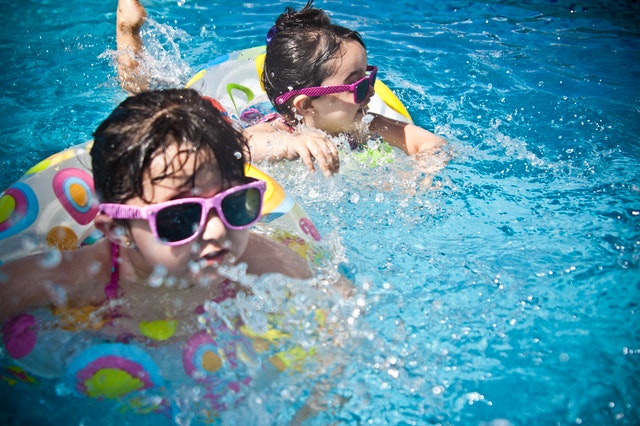7 consejos esenciales para el cuidado y la seguridad en verano, y las principales actividades divertidas para los niños durante el verano