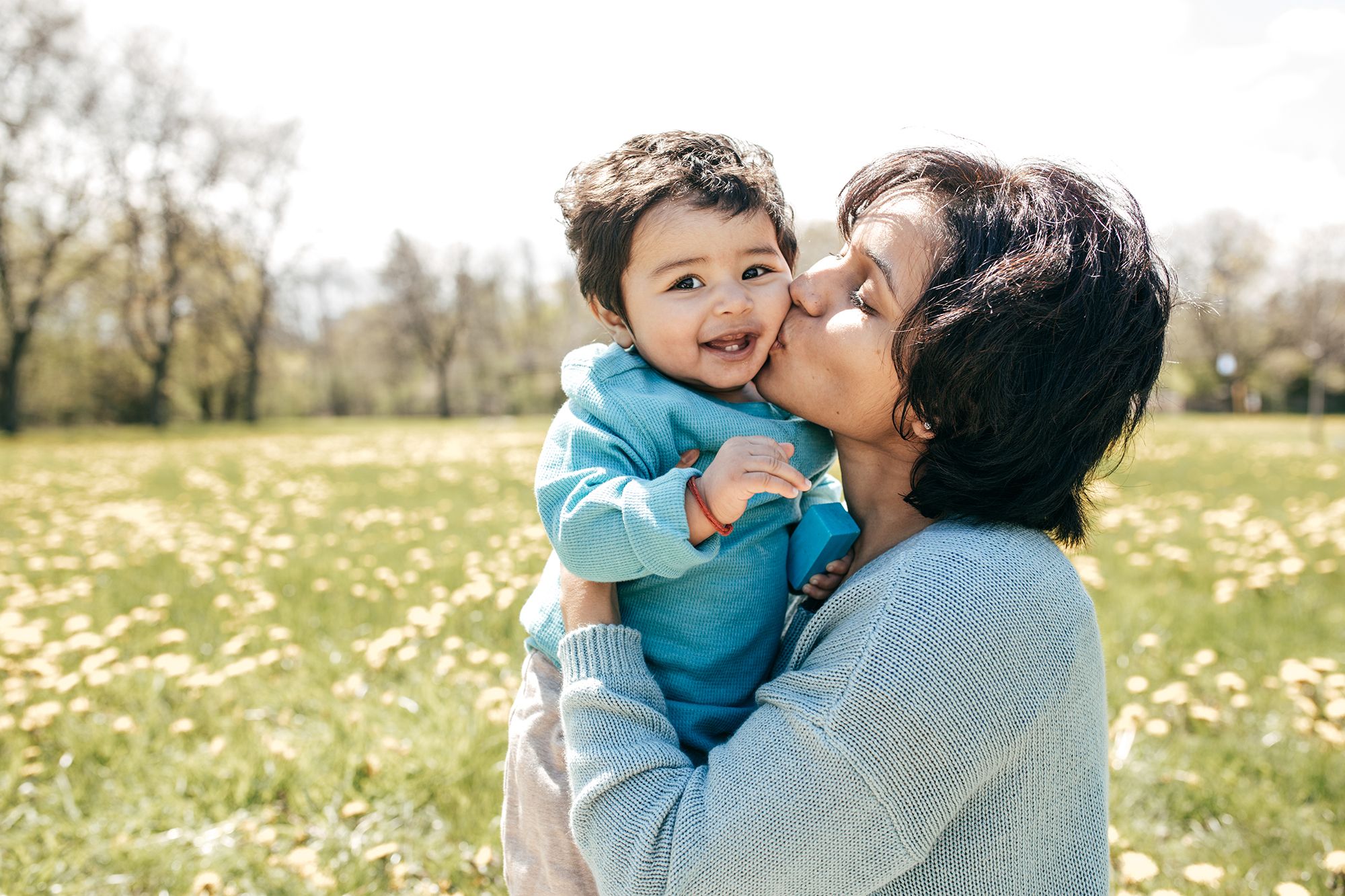 85 adorables nombres indios de niño inspirados en la teología hindú, la cultura popular y más