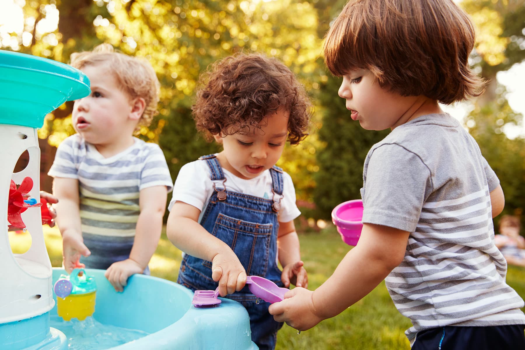 Desarrollo social del preescolar: Hacer amigos, resolver conflictos y más