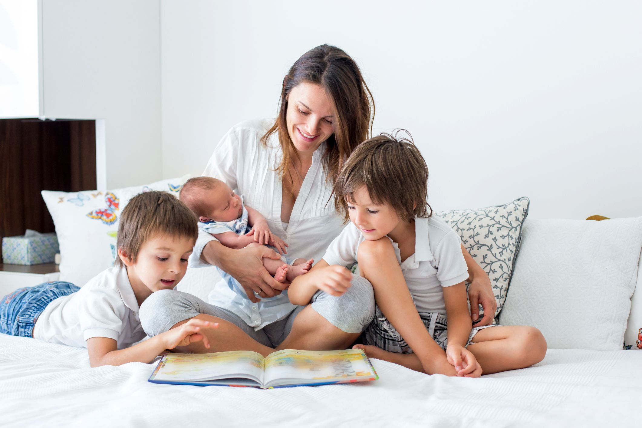 La hora del cuento: Por qué deberías leerle a tu bebé