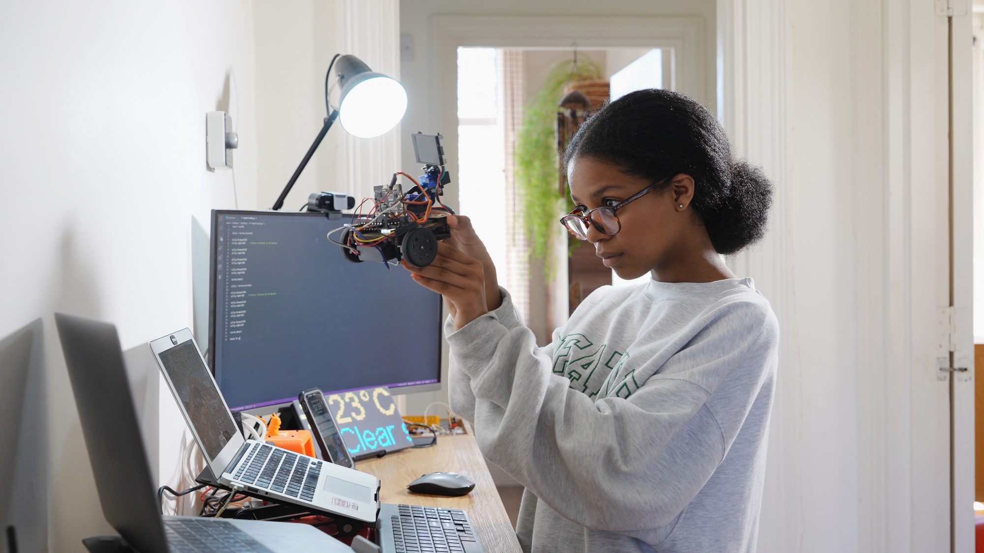 10 mujeres en STEM y STEAM que deberíamos enseñar a nuestros hijos