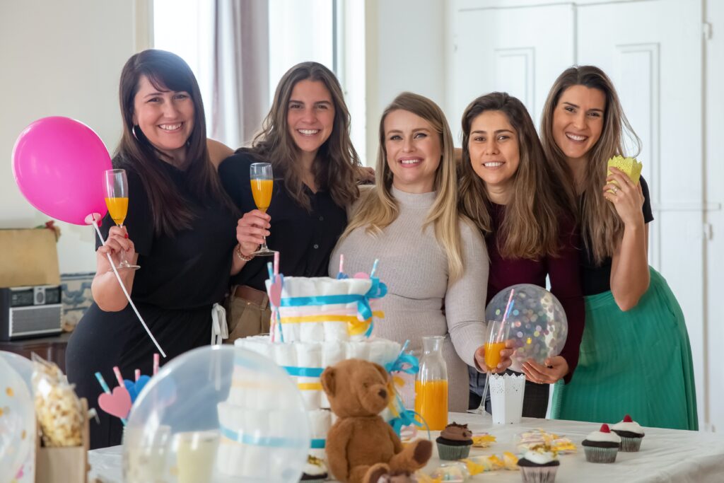 10 increíbles ideas para regalar en un baby shower a una futura mamá