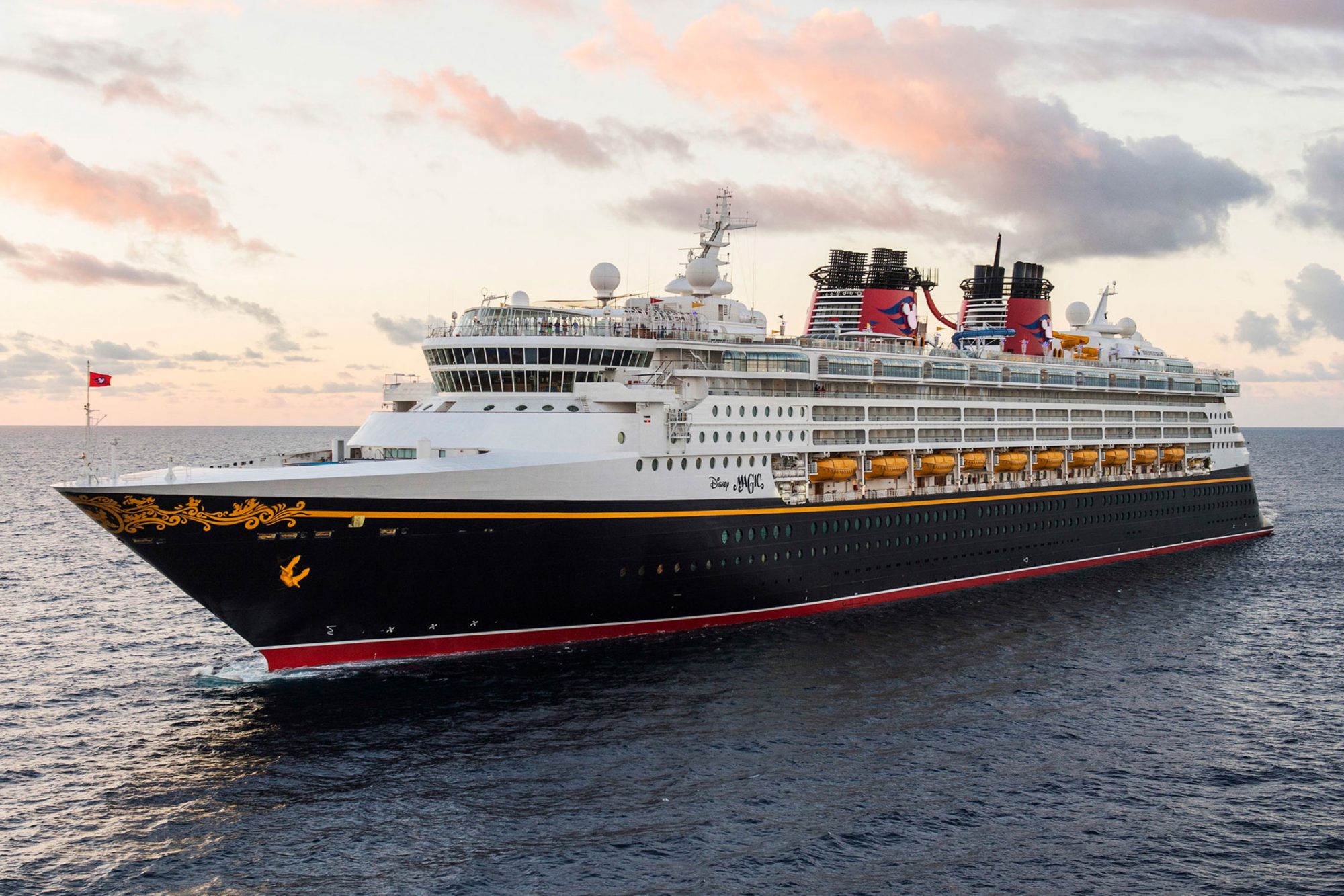 Las líneas de cruceros de Disney exigirán que todos los huéspedes mayores de 5 años estén completamente vacunados contra el COVID en 2022