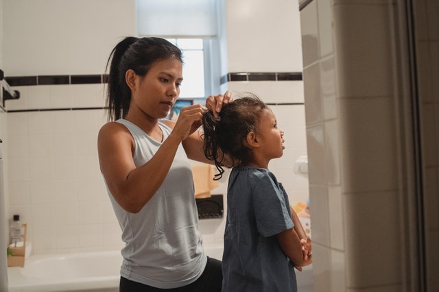 13 consejos probados para potenciar el crecimiento del cabello de tu bebé