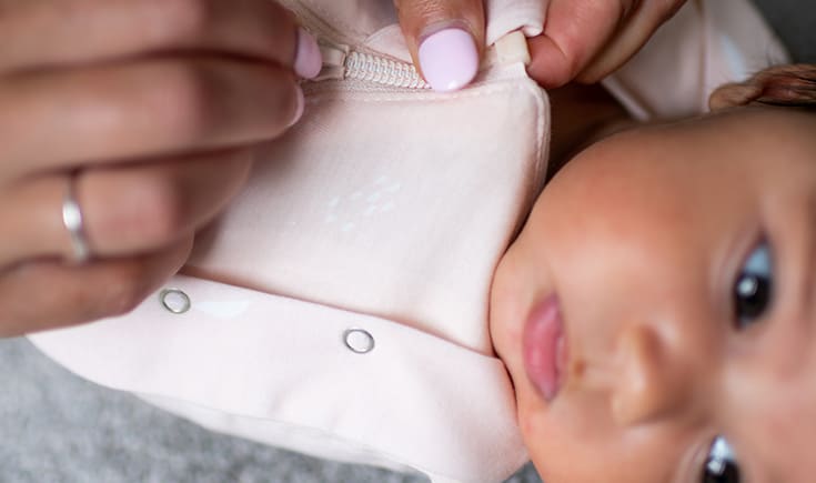 Sacos de dormir y pañales para bebés: qué buscar este invierno