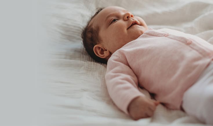 Cómo vestir y dormir al bebé en invierno