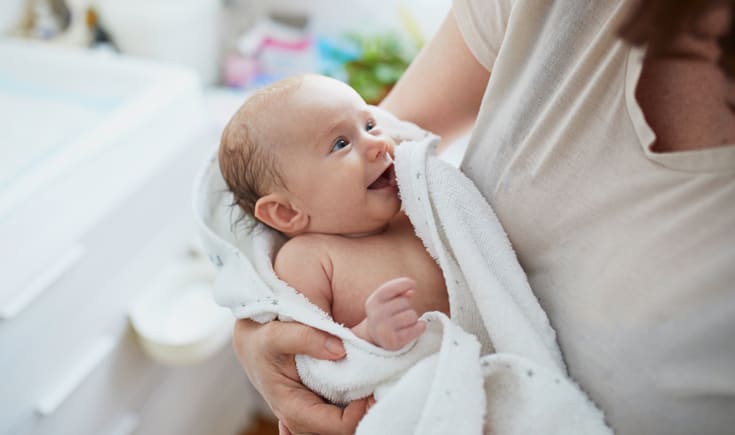Bañar a tu bebé: ¿Qué lavado es el mejor?