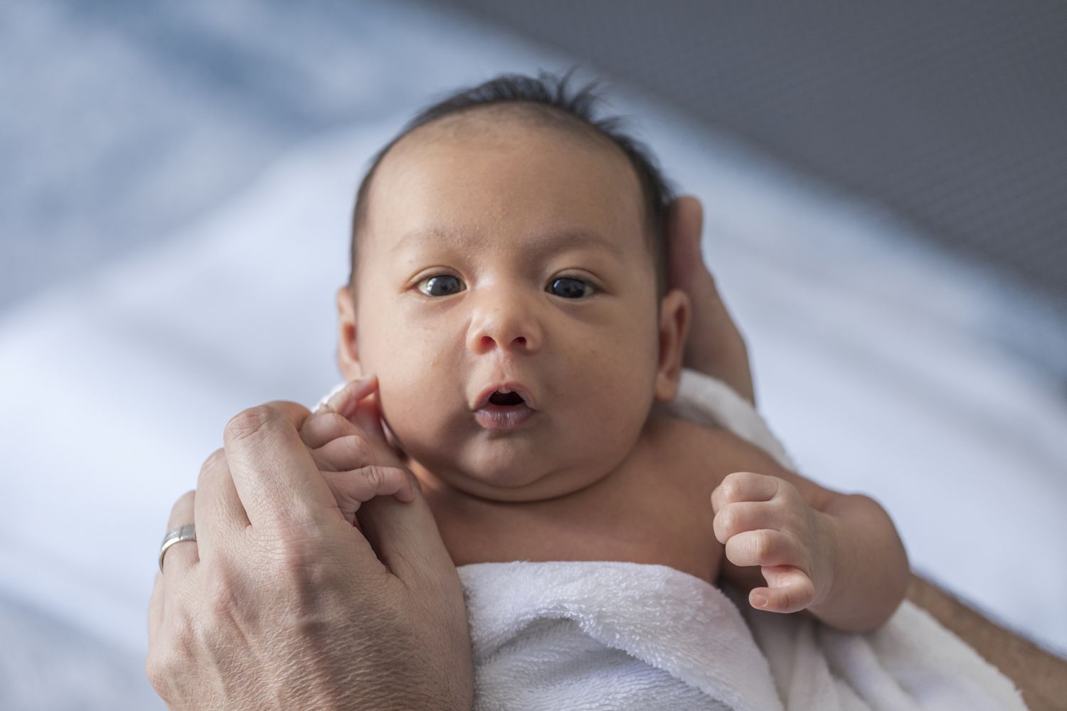 Guía completa de los cinco sentidos del bebé