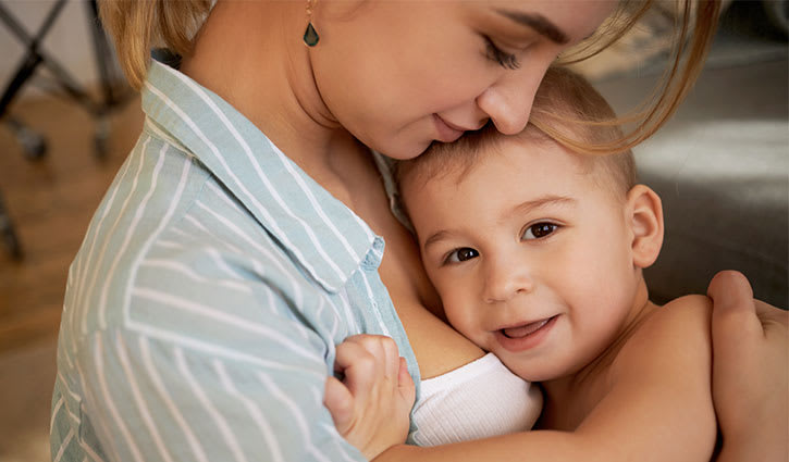 Las HMO: ¿Qué son y cómo benefician a bebés y niños?
