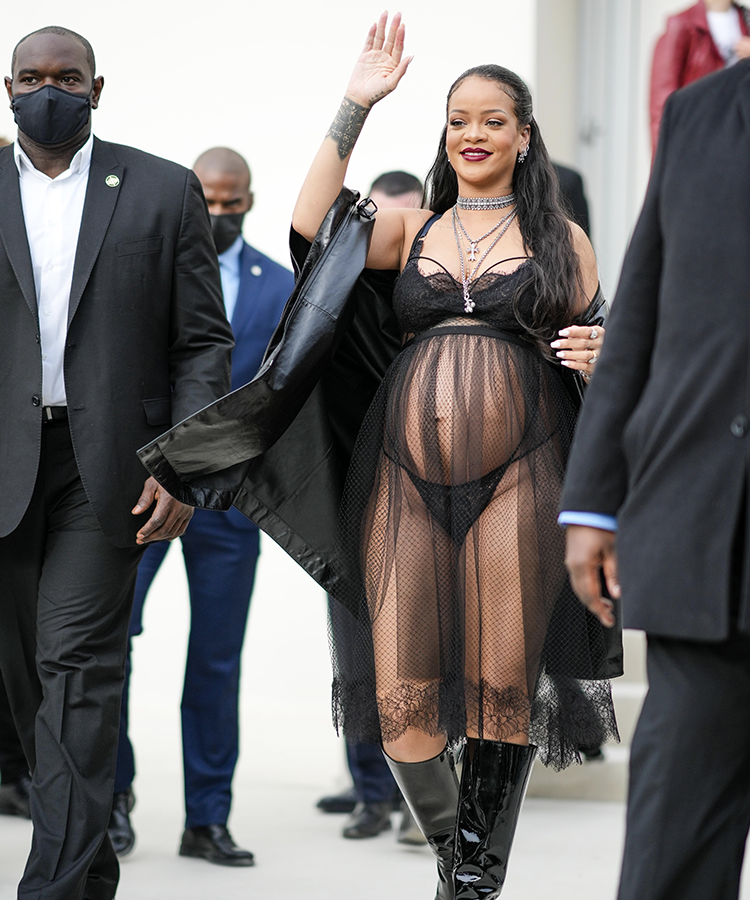 17 de los mejores looks premamá de Rihanna hasta la fecha