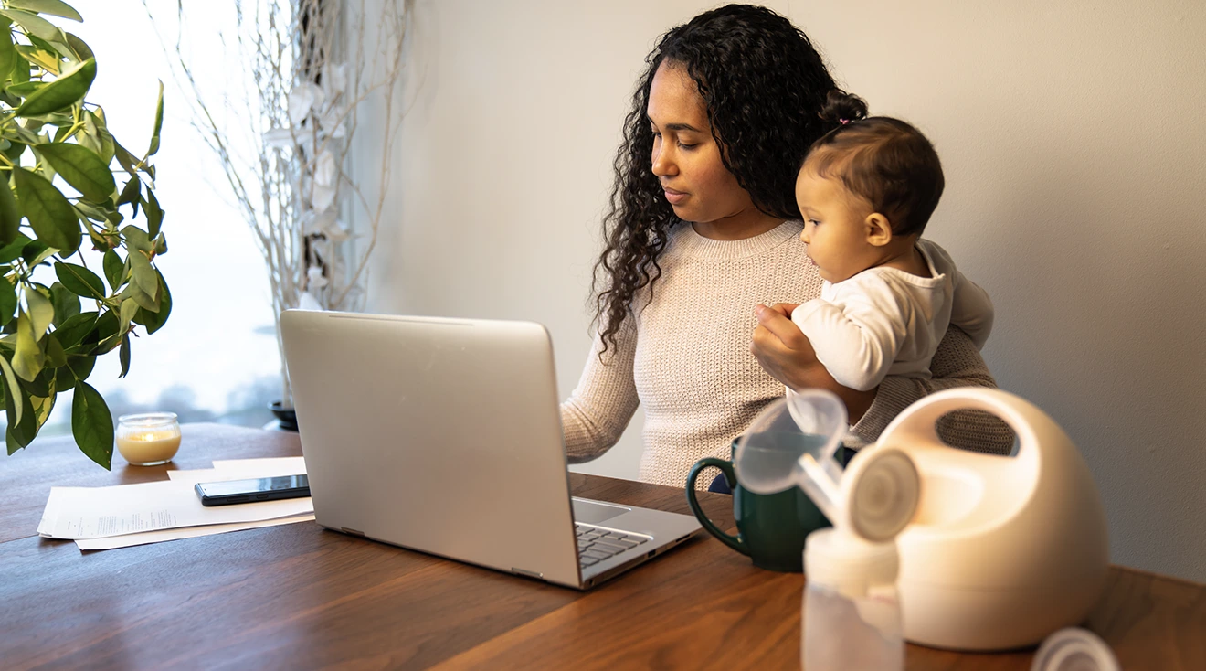 Qué significa la Ley PUMP para los padres que trabajan