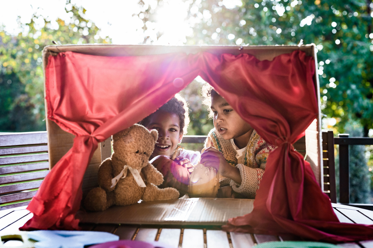 100 actividades gratuitas para que los niños exploren estas vacaciones de verano