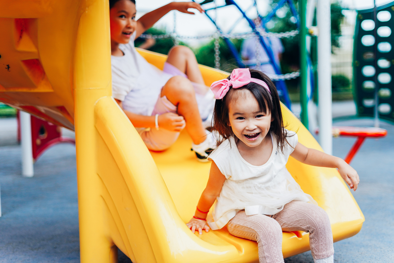 100 actividades gratuitas para que los niños exploren estas vacaciones de verano