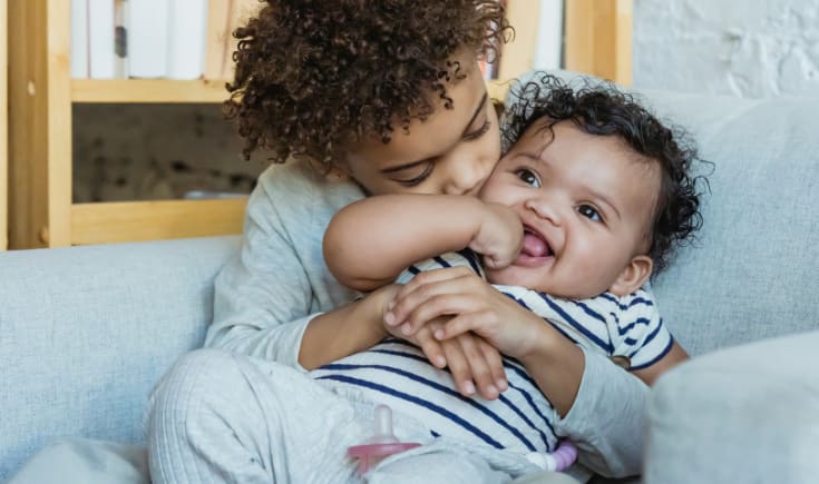 Compartir habitación con bebés y niños pequeños: Cuándo y cómo dar el paso