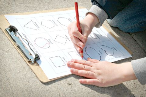 shape scavenger hunt for kids