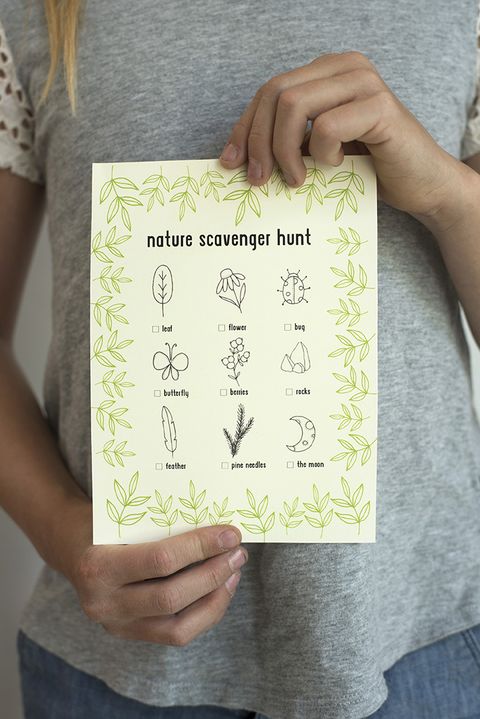 nature scavenger hunt for kids