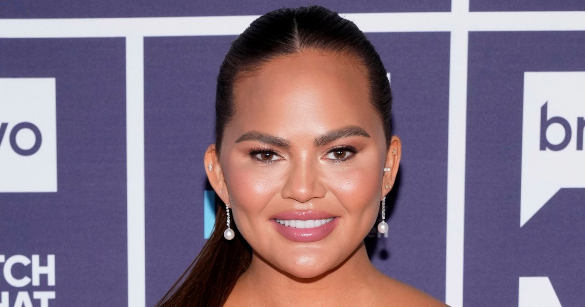 Chrissy Teigen comparte nuevas fotos de sus 4 hijos: 'Los quiero tanto que podría explotar en 1 millón de pedazos'