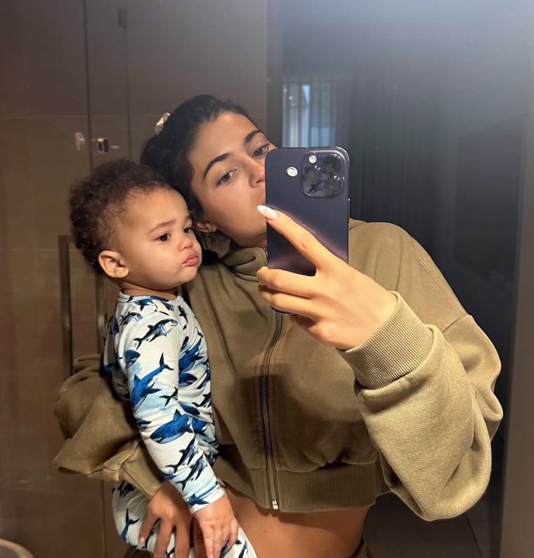 Kylie Jenner revela el dulce significado detrás del nombre de su hijo Aire: 'Es muy especial para mí'