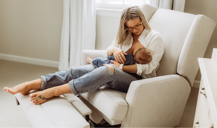 8 consejos para amamantar a bebés distraídos