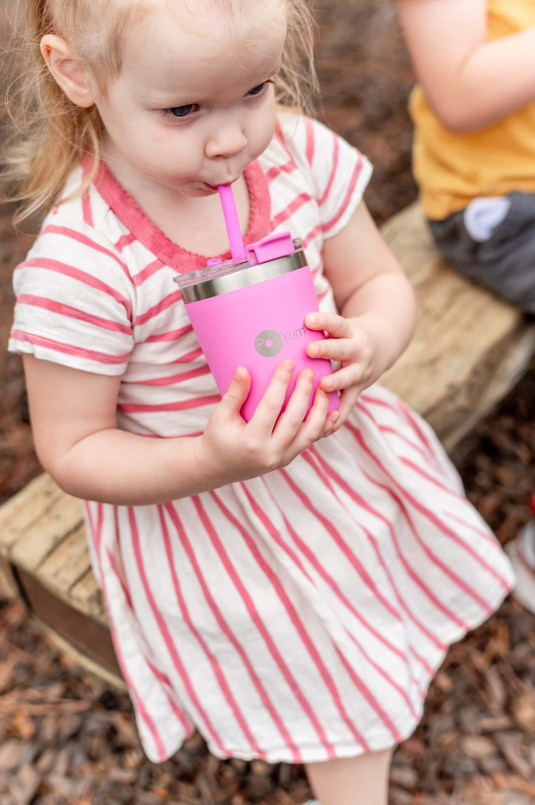 Los NUEVOS Vasos Aislados para Niños de PopYum: Versátiles y prácticos