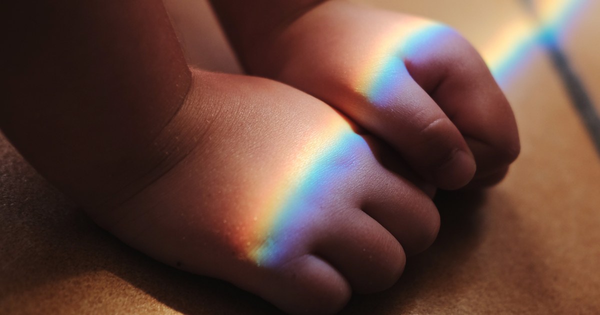 Por qué a algunos padres no les gusta el término "bebé arco iris