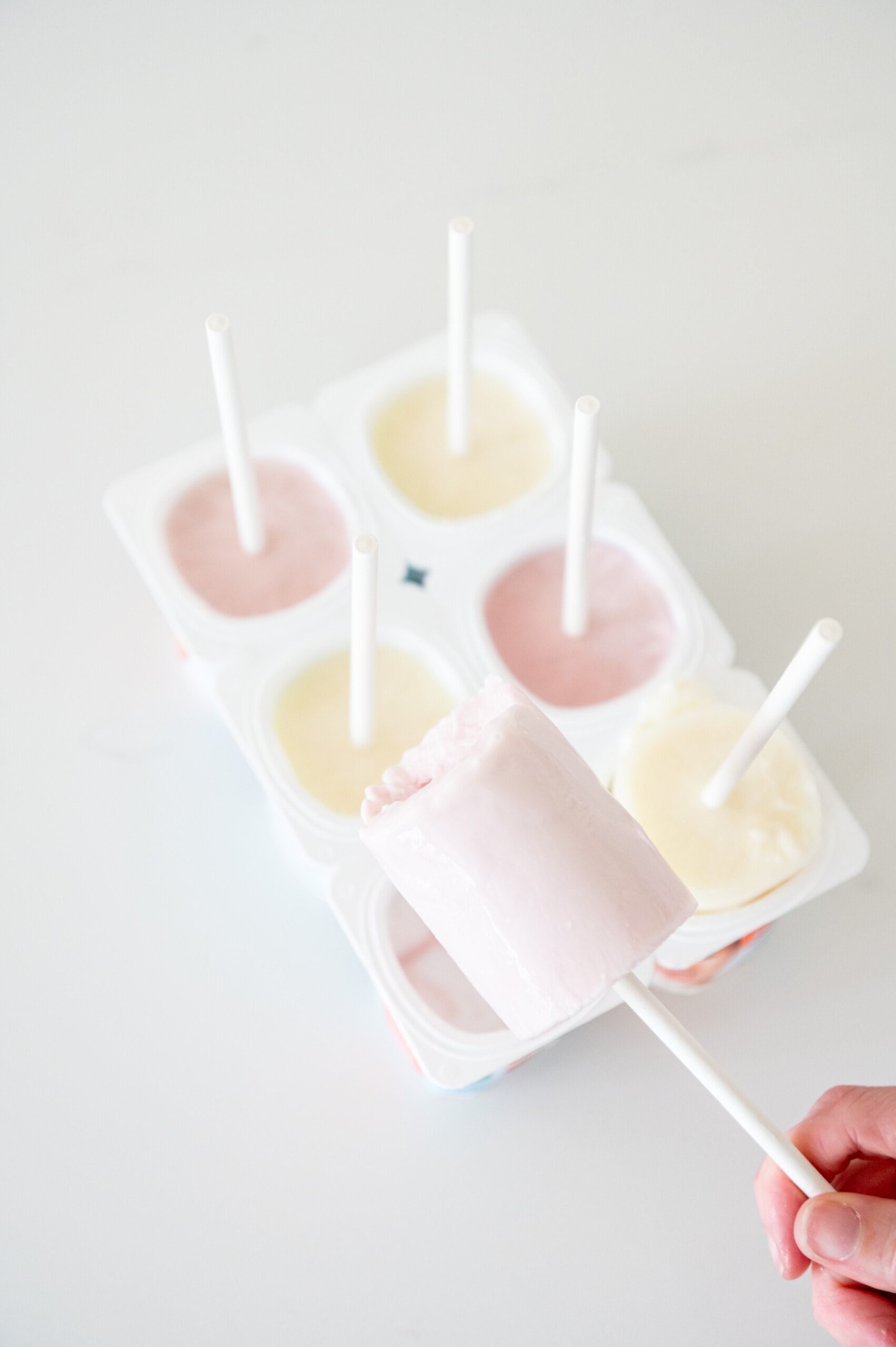 4 fáciles tentempiés de yogur para niños, perfectos para después de clase