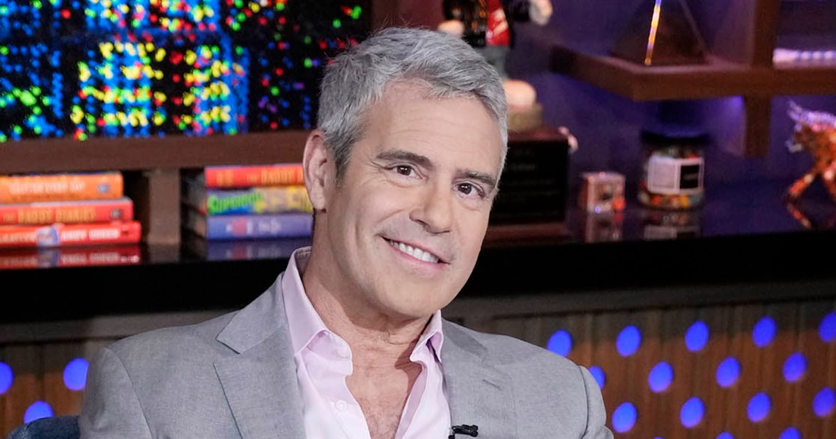 El hijo de Andy Cohen desayunó 7 Reese's Cups y se arrepintió