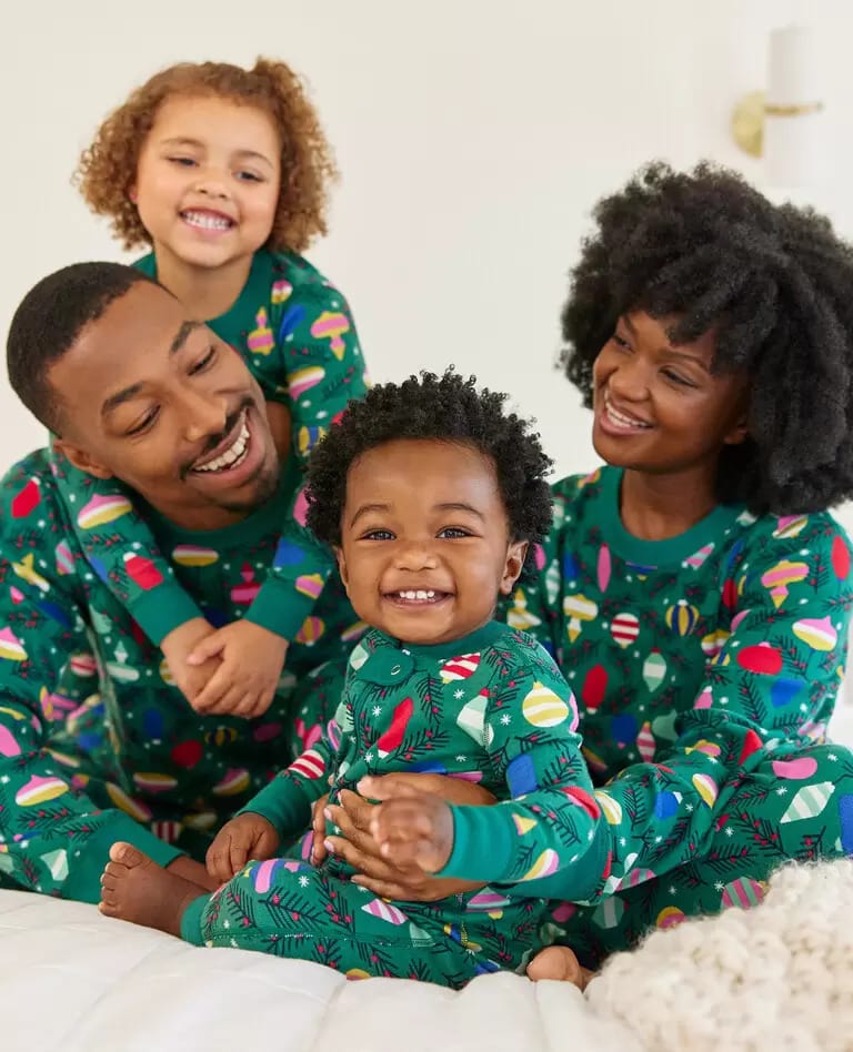 Los pijamas familiares más monos de 50+ para las fiestas