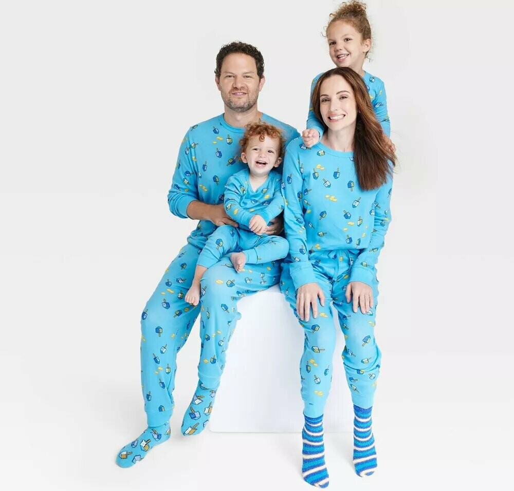 Los pijamas familiares más monos de 50+ para las fiestas