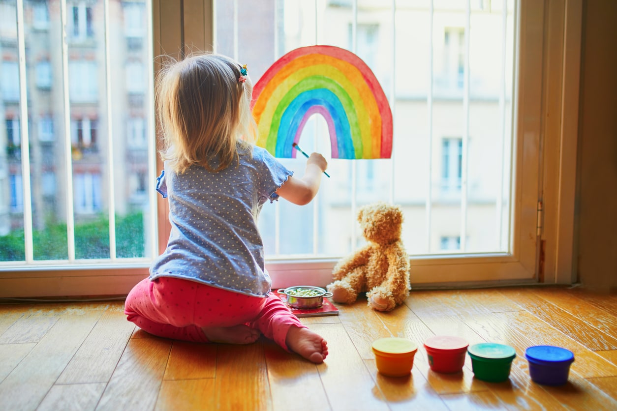 12 actividades de interior para niños en días lluviosos