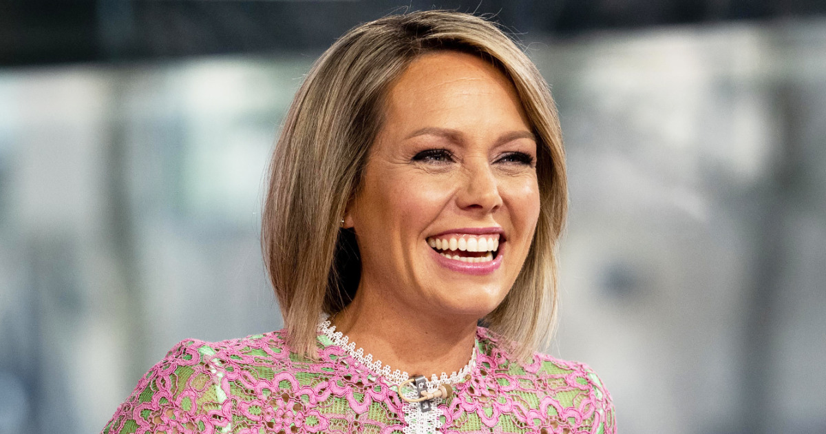 Dylan Dreyer comparte la miseria de limpiar el vómito de un asiento de coche y recibe algunos consejos realmente buenos.