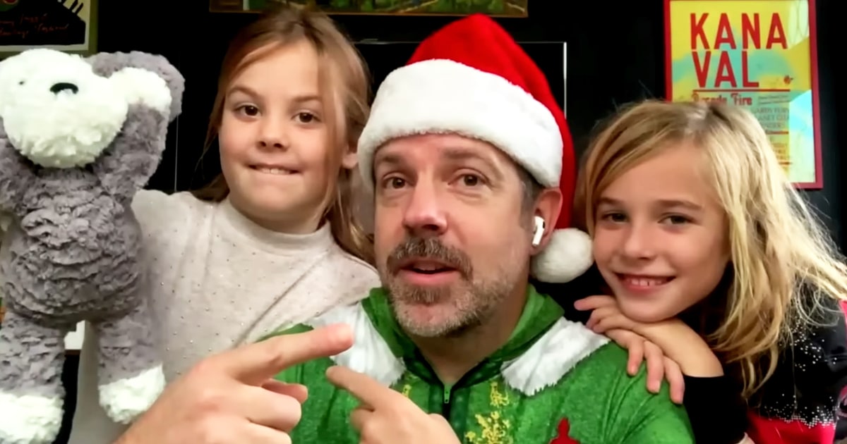 Los hijos de Jason Sudeikis se cuelan en su entrevista en una rara aparición