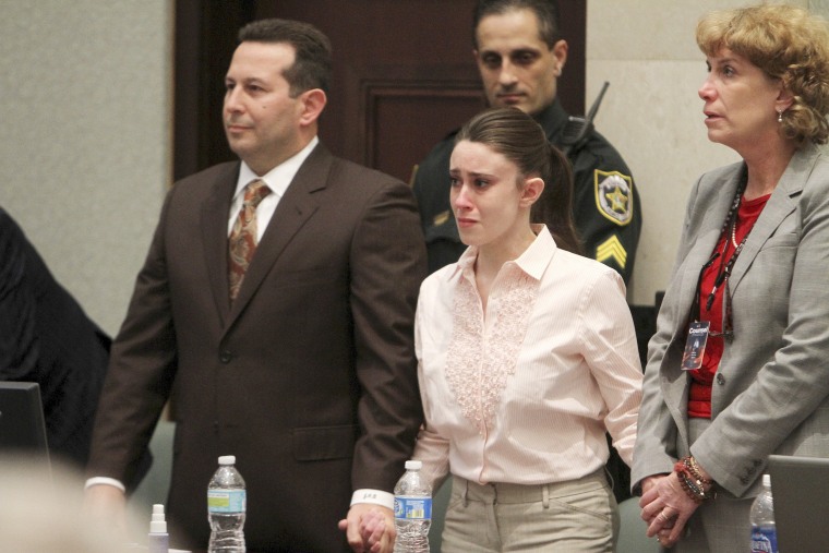 Nancy Grace critica a Casey Anthony por llamarse abogada legal en TikTok: ‘Tot Mom vuelve a las andadas’