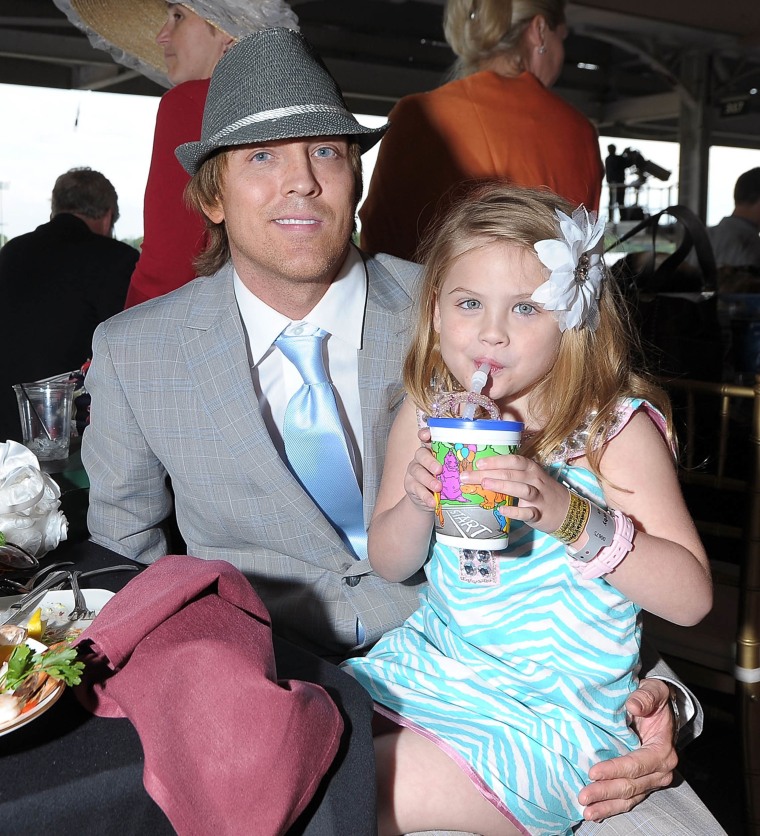 La hija de Anna Nicole Smith y su papá en el Kentucky Derby 2011